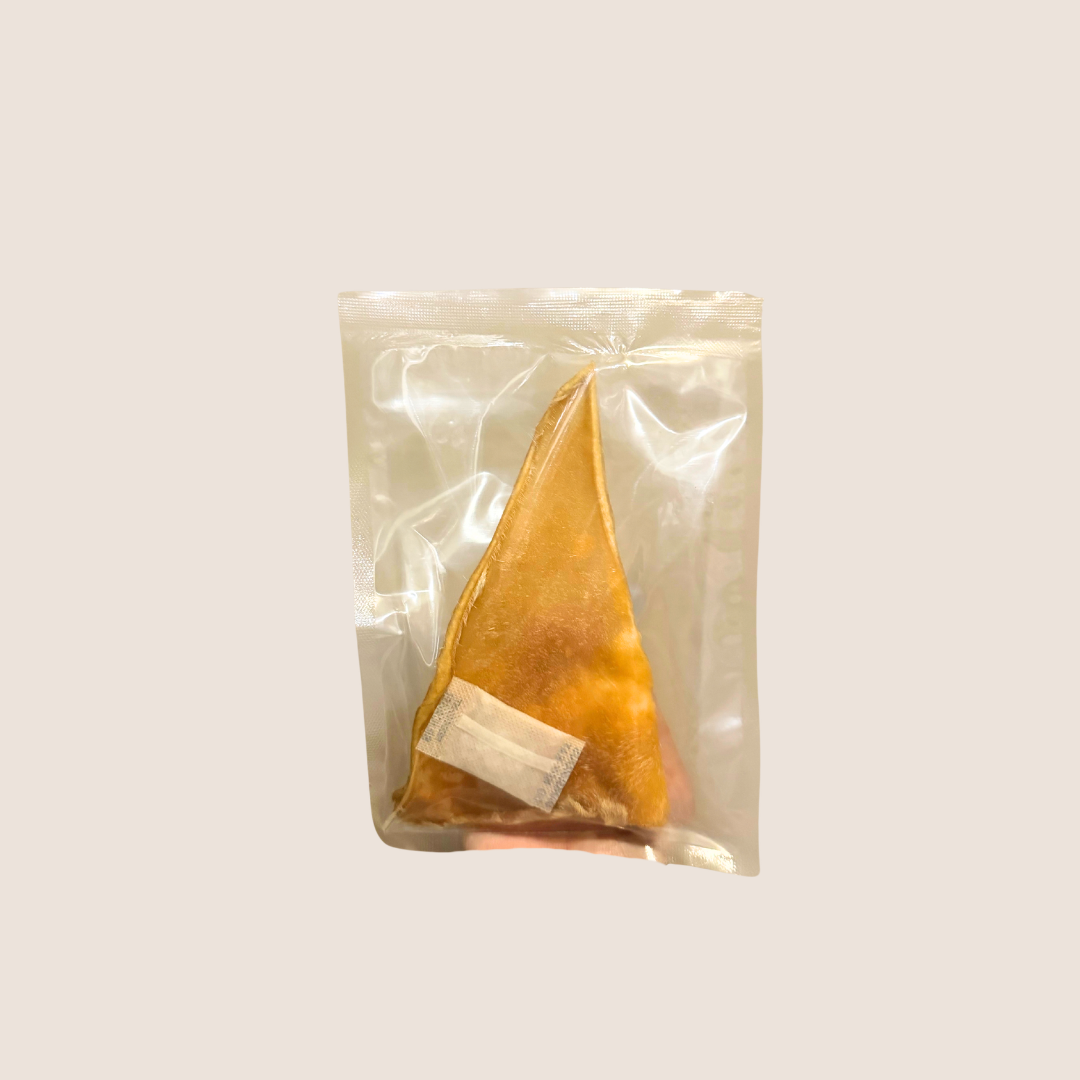 Irregular skin chew for dogs